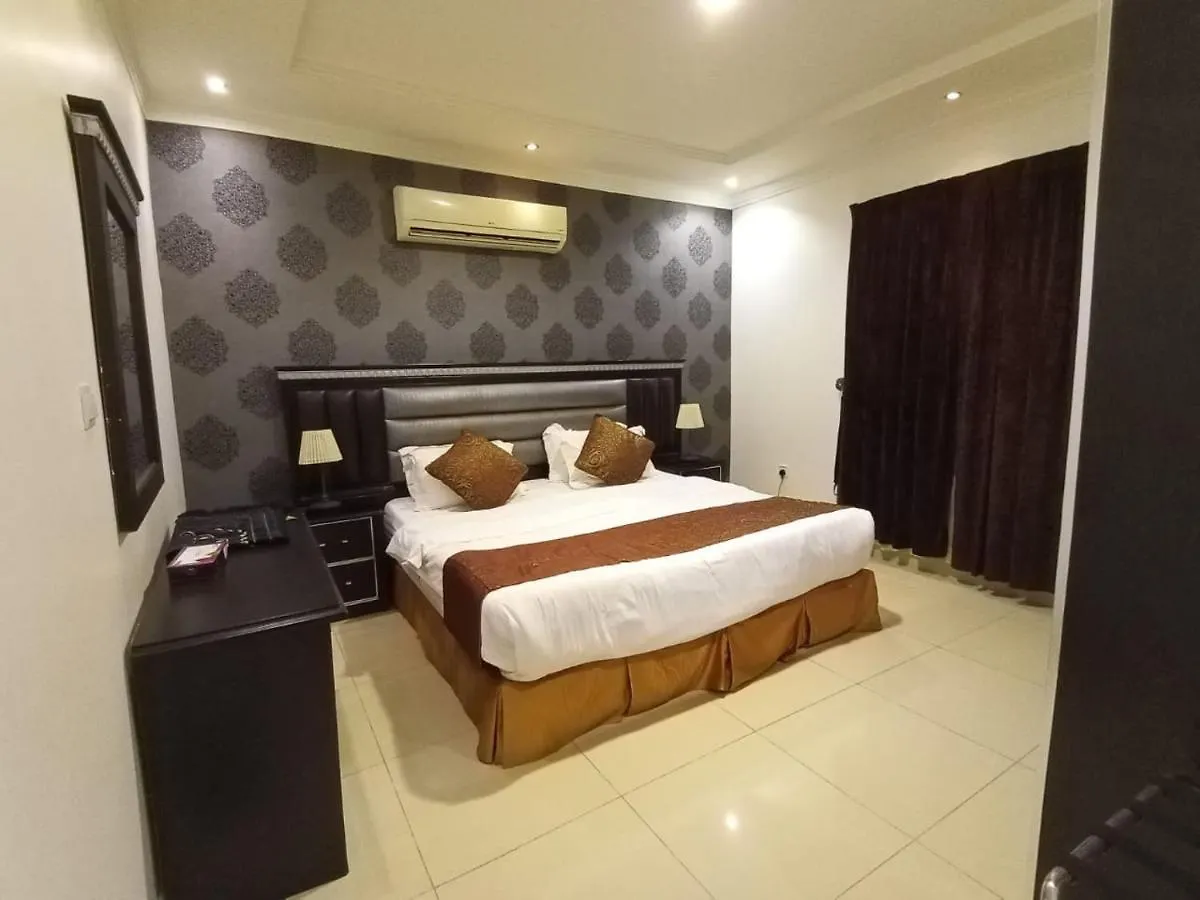 Celine Al Motamaiza Furnished Apartment Jidda Lägenhetshotell